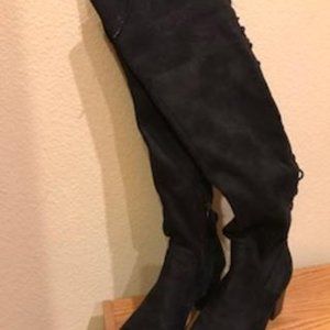 SODA Knee high black Suede Boots